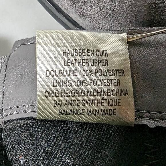 Blondo Waterproof Suede Ankle Booties - Women's 6.5M - Gray - Picture 13 of 14